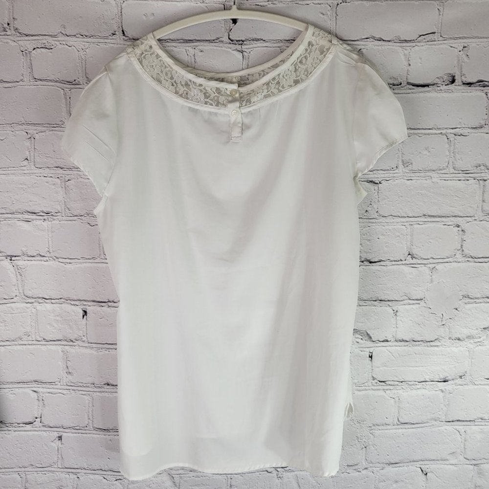 Set of (2) Light & Flowy Summer Blouses - Picture 4 of 14